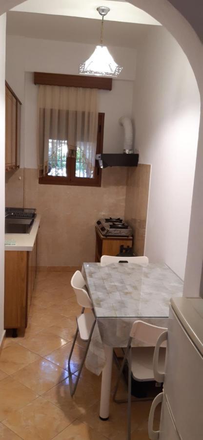 Collaku Apartment'S Влёра Экстерьер фото