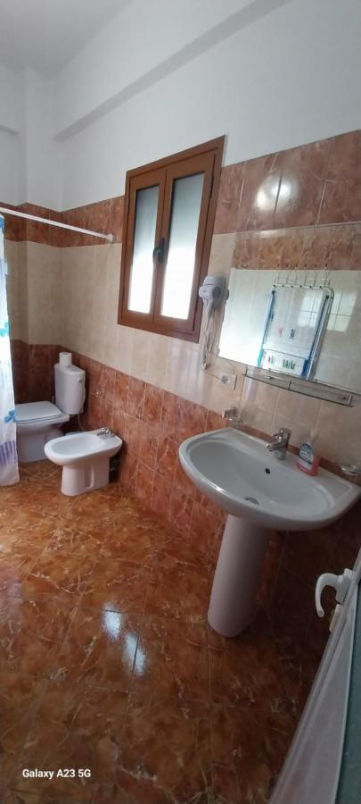 Collaku Apartment'S Влёра Экстерьер фото