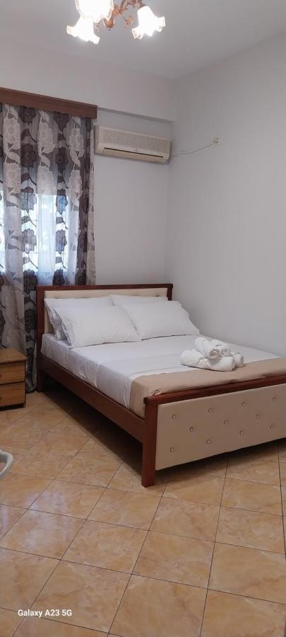 Collaku Apartment'S Влёра Экстерьер фото
