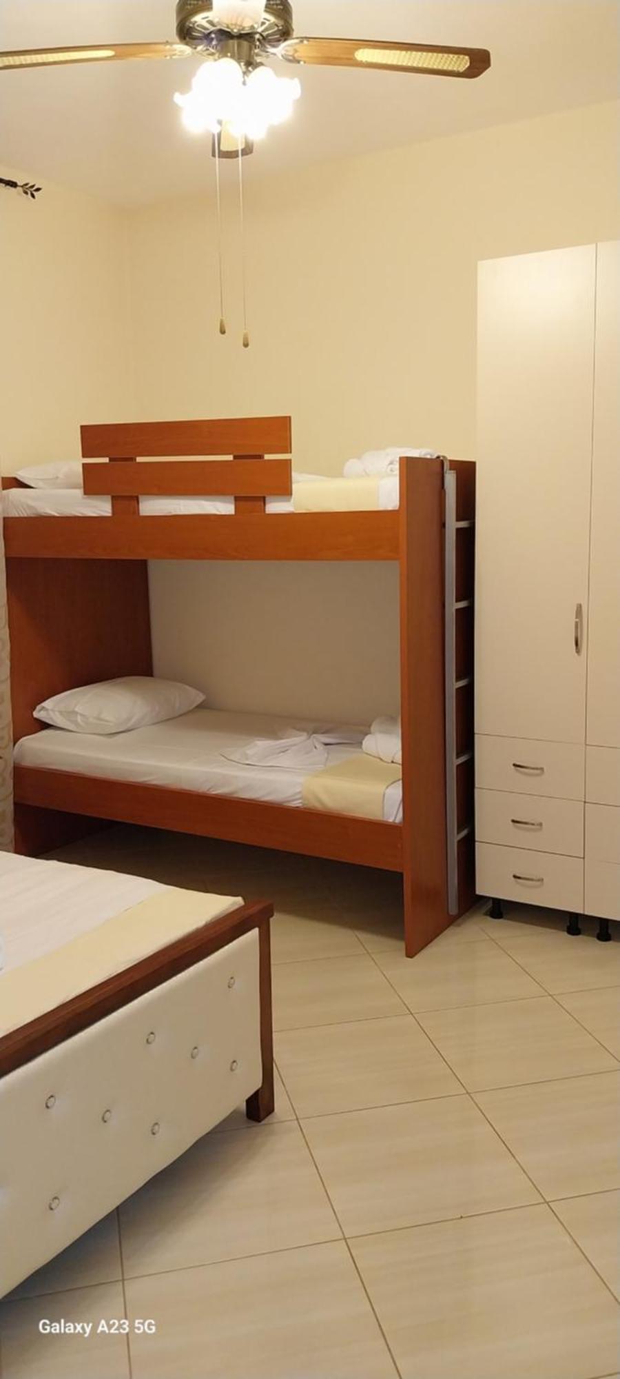 Collaku Apartment'S Влёра Экстерьер фото